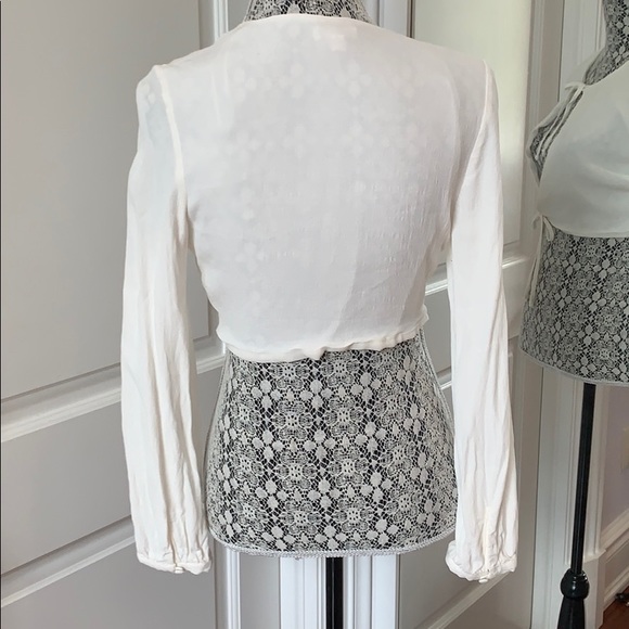 Nasty gal long sleeve tie up top - Picture 3 of 5